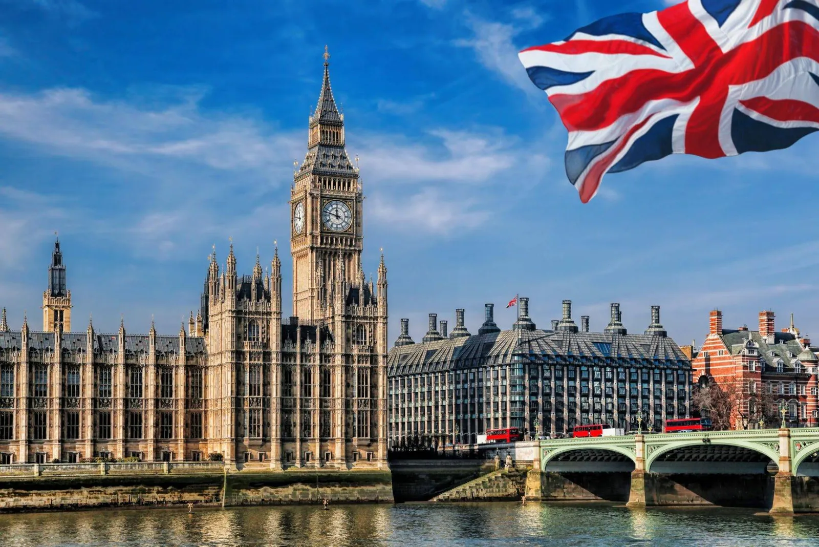 Big Ben with the flag of the United Kingdom